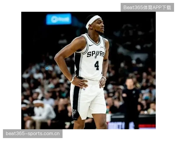 NBA马刺新秀展示惊人封盖能力